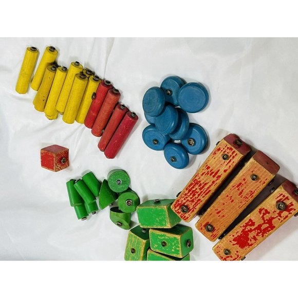 Snap N Play Vintage Wooden Building Blocks with Button Snap Lot 41 Piece Toy Lot - Picture 4 of 9